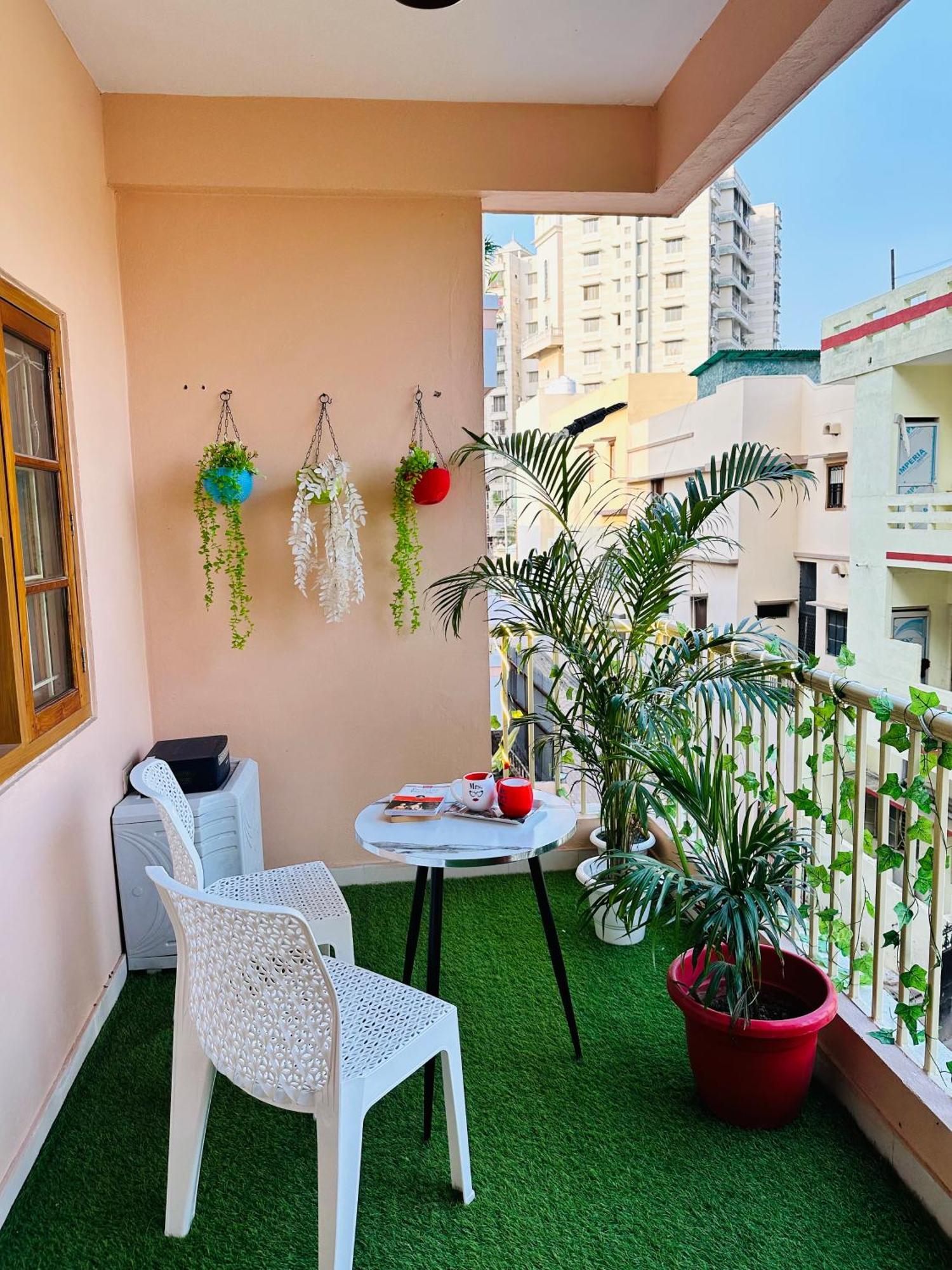 Zoomstay - 3Bhk Apartments Varanasi Exterior photo